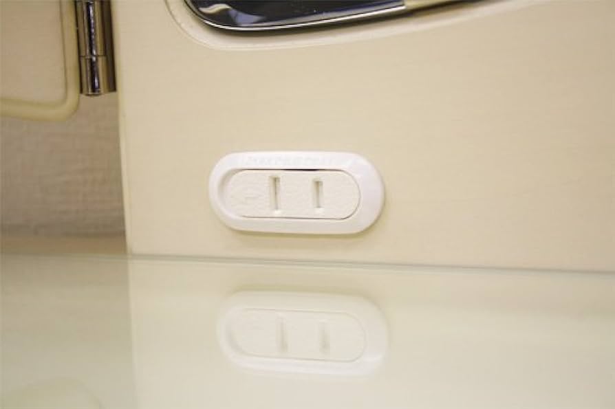 ドレッサー　ホワイトウォッシュ木目調 Amazon.co.jp: 東海家具工業 ドレッサー スツール付 フルールWH